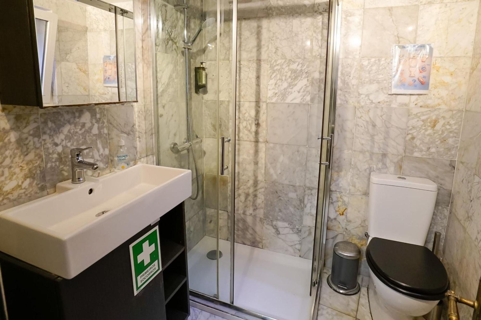 Cosmopolitan Chiado Apartment By Lovelystay Lisboa Extérieur photo